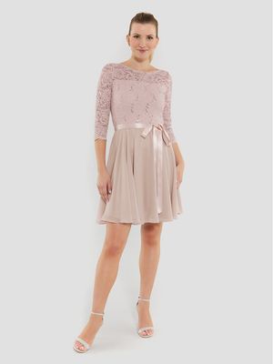 Swing - Sukienka wiosenna elegancka ze sklepu: MODIVO w kategorii: Sukienki - zdjęcie WP-EBWP-BKLVO-LN0_0000303863906