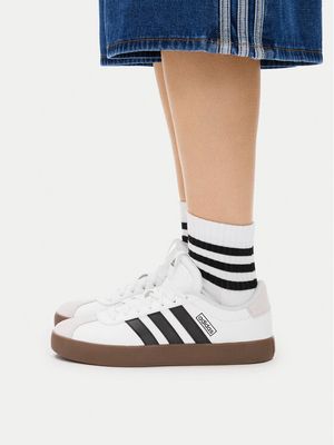 Buty sportowe damskie na wiosnę adidas ze sklepu: MODIVO w kategorii: Buty sportowe damskie - zdjęcie WP-EBWP-BKLVO-LN0_0000303912888