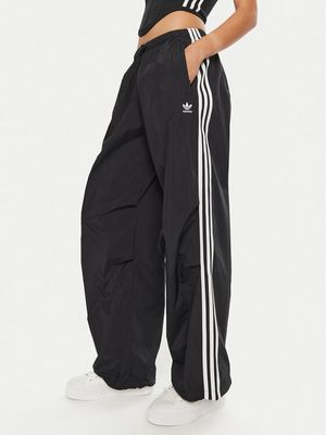 Spodnie damskie letnie adidas ze sklepu: MODIVO w kategorii: Spodnie damskie - zdjęcie WP-EBWP-BKLVO-LN0_0000303915186