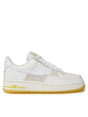 Buty sportowe damskie na wiosnę Nike ze sklepu: MODIVO w kategorii: Buty sportowe damskie - zdjęcie WP-EBWP-BKLVO-LN0_0000304008016
