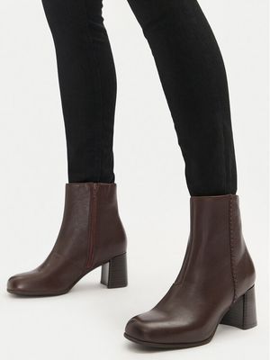 Botki na jesień Clarks ze sklepu: MODIVO w kategorii: Botki - zdjęcie WP-EBWP-BKLVO-LN0_0000304162824