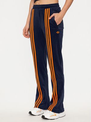 adidas - Spodnie damskie sportowe ze sklepu: MODIVO w kategorii: Spodnie damskie - zdjęcie WP-EBWP-BKLVO-LN0_0000304289460