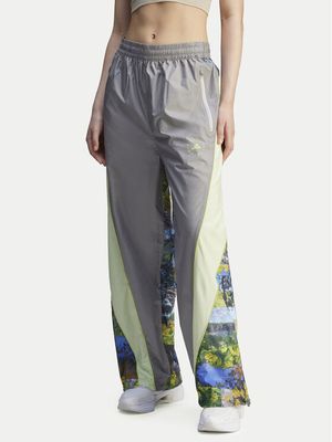Spodnie damskie adidas by Stella McCartney ze sklepu: MODIVO w kategorii: Spodnie damskie - zdjęcie WP-EBWP-BKLVO-LN0_0000304607981