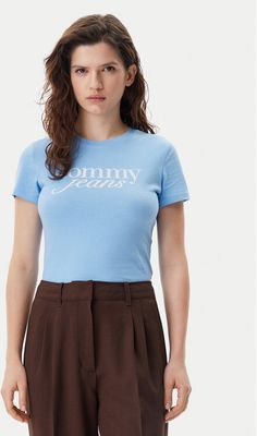 Bluzka damska na wiosnę młodzieżowa Tommy Jeans ze sklepu: MODIVO w kategorii: Bluzki damskie - zdjęcie WP-EBWP-BKLVO-LN0_0000304642753