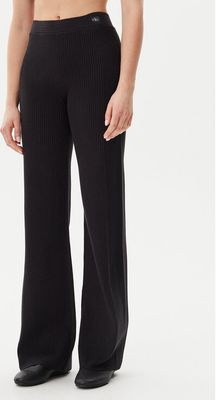 Calvin Klein Jeans - Spodnie damskie retro ze sklepu: MODIVO w kategorii: Spodnie damskie - zdjęcie WP-EBWP-BKLVO-LN0_0000304655388