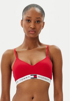 Biustonosz sportowy Tommy Hilfiger ze sklepu: MODIVO w kategorii: Biustonosze - zdjęcie WP-EBWP-BKLVO-LN0_0000304659157