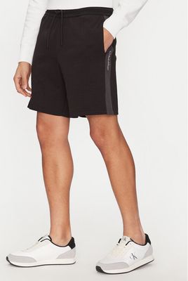 Spodenki męskie Calvin Klein Jeans ze sklepu: MODIVO w kategorii: Spodenki męskie - zdjęcie WP-EBWP-BKLVO-LN0_0000304668470