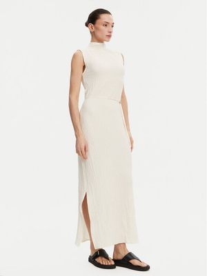 Sukienka prosta Calvin Klein ze sklepu: MODIVO w kategorii: Sukienki - zdjęcie WP-EBWP-BKLVO-LN0_0000304681608