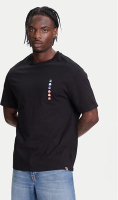 T-shirt męski casual United Colors Of Benetton ze sklepu: MODIVO w kategorii: T-shirty męskie - zdjęcie WP-EBWP-BKLVO-LN0_0000304713187