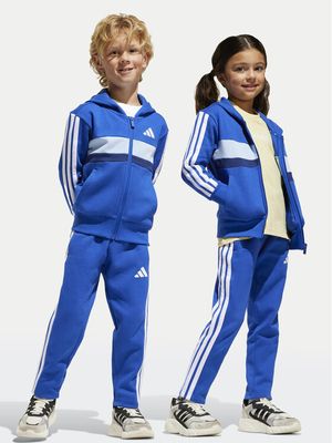 Dres chłopięcy jesienny adidas ze sklepu: MODIVO w kategorii: Dresy chłopięce - zdjęcie WP-EBWP-BKLVO-LN0_0000304733499