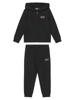 EA7 Emporio Armani - Dres chłopięcy jesienny ze sklepu: MODIVO w kategorii: Dresy chłopięce - zdjęcie WP-EBWP-BKLVO-LN0_0000304790256