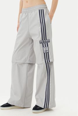 adidas - Spodnie damskie wiosenne ze sklepu: MODIVO w kategorii: Spodnie damskie - zdjęcie WP-EBWP-BKLVO-LN0_0000304812958