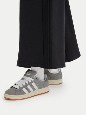Buty sportowe damskie wiosenne adidas ze sklepu: MODIVO w kategorii: Buty sportowe damskie