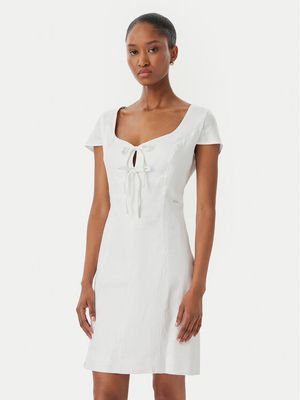 Sukienka casualowa Guess ze sklepu: MODIVO w kategorii: Sukienki - zdjęcie WP-EBWP-BKLVO-LN0_0000304862021