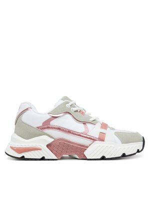 Buty sportowe damskie na wiosnę Guess ze sklepu: MODIVO w kategorii: Buty sportowe damskie - zdjęcie WP-EBWP-BKLVO-LN0_0000304881824