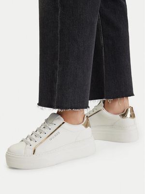 Buty sportowe damskie wiosenne Guess ze sklepu: MODIVO w kategorii: Buty sportowe damskie - zdjęcie WP-EBWP-BKLVO-LN0_0000304887468
