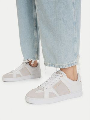 Buty sportowe damskie wiosenne Guess ze sklepu: MODIVO w kategorii: Buty sportowe damskie - zdjęcie WP-EBWP-BKLVO-LN0_0000304888731