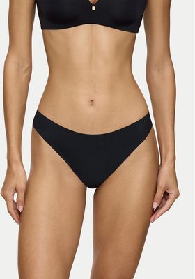 Triumph - Majtki damskie bez wzorów ze sklepu: MODIVO w kategorii: Majtki damskie - zdjęcie WP-EBWP-BKLVO-LN0_0000304900525