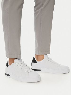 Buty sportowe męskie wiosenne Armani Exchange ze sklepu: MODIVO w kategorii: Buty sportowe męskie - zdjęcie WP-EBWP-BKLVO-LN0_0000304984471