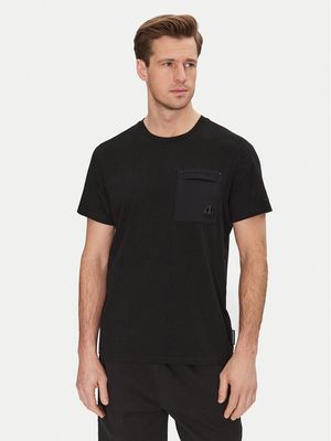 T-shirt męski casual Moose Knuckles ze sklepu: MODIVO w kategorii: T-shirty męskie - zdjęcie WP-EBWP-BKLVO-LN0_0000305089021