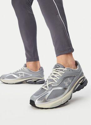 Buty sportowe męskie na wiosnę Under Armour ze sklepu: MODIVO w kategorii: Buty sportowe męskie - zdjęcie WP-EBWP-BKLVO-LN0_0000305148261