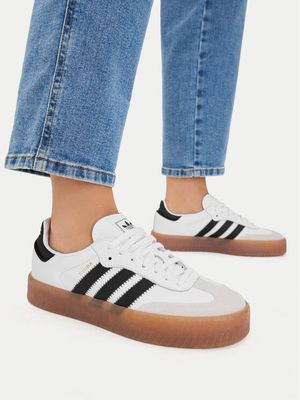 adidas - Buty sportowe damskie wiosenne ze sklepu: MODIVO w kategorii: Buty sportowe damskie - zdjęcie WP-EBWP-BKLVO-LN0_0000305176592