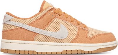 Buty sportowe damskie na wiosnę Nike ze sklepu: MODIVO w kategorii: Buty sportowe damskie - zdjęcie WP-EBWP-BKLVO-LN0_0000305187345