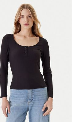 Bluzka damska casual Guess ze sklepu: MODIVO w kategorii: Bluzki damskie - zdjęcie WP-EBWP-BKLVO-LN0_0000305232489