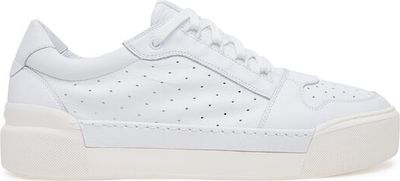 Buty sportowe męskie na wiosnę Vic Matié ze sklepu: MODIVO w kategorii: Buty sportowe męskie - zdjęcie WP-EBWP-BKLVO-LN0_0000305311610