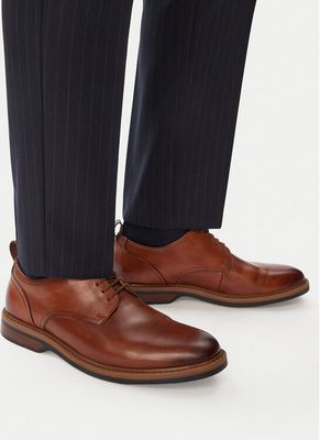 Buty eleganckie męskie jesienne Clarks ze sklepu: MODIVO w kategorii: Buty eleganckie męskie - zdjęcie WP-EBWP-BKLVO-LN0_0000305417541