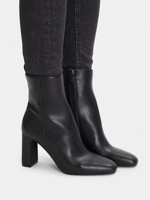 Botki na jesień Steve Madden ze sklepu: MODIVO w kategorii: Botki - zdjęcie WP-EBWP-BKLVO-LN0_0000305530837