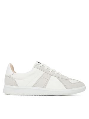 Buty sportowe damskie na wiosnę Novesta ze sklepu: MODIVO w kategorii: Buty sportowe damskie - zdjęcie WP-EBWP-BKLVO-LN0_0000305536433