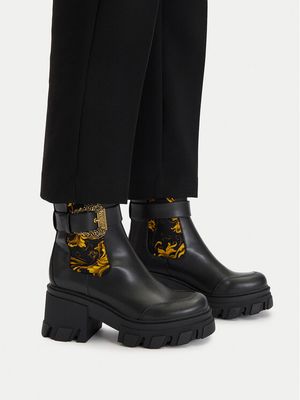 Botki na jesień Versace Jeans Couture ze sklepu: MODIVO w kategorii: Botki - zdjęcie WP-EBWP-BKLVO-LN0_0000305600622