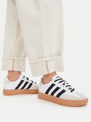 Buty sportowe damskie wiosenne adidas ze sklepu: MODIVO w kategorii: Buty sportowe damskie - zdjęcie WP-EBWP-BKLVO-LN0_0000305633637