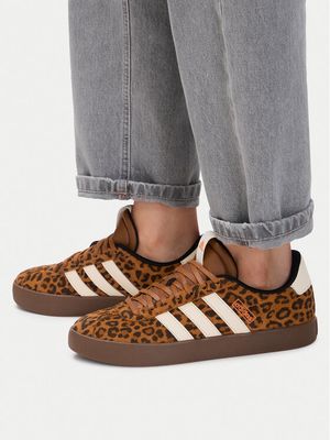 adidas - Buty sportowe damskie wiosenne ze sklepu: MODIVO w kategorii: Buty sportowe damskie - zdjęcie WP-EBWP-BKLVO-LN0_0000305633910