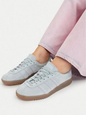 Buty sportowe damskie na wiosnę adidas ze sklepu: MODIVO w kategorii: Buty sportowe damskie - zdjęcie WP-EBWP-BKLVO-LN0_0000305635471