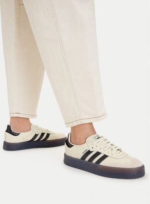 Buty sportowe damskie na wiosnę adidas ze sklepu: MODIVO w kategorii: Buty sportowe damskie - zdjęcie WP-EBWP-BKLVO-LN0_0000305635594