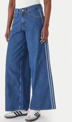 Jeansy damskie adidas ze sklepu: MODIVO w kategorii: Jeansy damskie - zdjęcie WP-EBWP-BKLVO-LN0_0000305638199