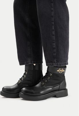 Botki na jesień Love Moschino ze sklepu: MODIVO w kategorii: Botki - zdjęcie WP-EBWP-BKLVO-LN0_0000305651914
