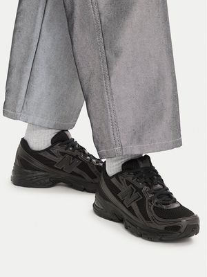 Buty sportowe damskie na wiosnę New Balance ze sklepu: MODIVO w kategorii: Buty sportowe damskie - zdjęcie WP-EBWP-BKLVO-LN0_0000305663092