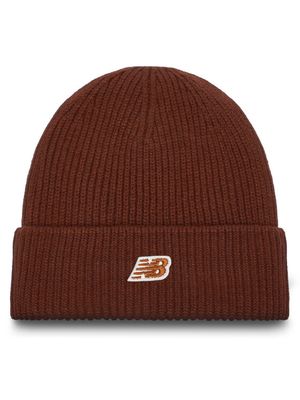 Czapka zimowa damska New Balance ze sklepu: MODIVO w kategorii: Czapki zimowe damskie - zdjęcie WP-EBWP-BKLVO-LN0_0000305666123
