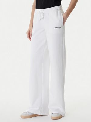 Spodnie damskie na wiosnę retro Guess Jeans ze sklepu: MODIVO w kategorii: Spodnie damskie - zdjęcie WP-EBWP-BKLVO-LN0_0000305720276