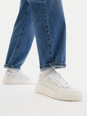 Buty sportowe damskie na wiosnę Caprice ze sklepu: MODIVO w kategorii: Buty sportowe damskie - zdjęcie WP-EBWP-BKLVO-LN0_0000305763747