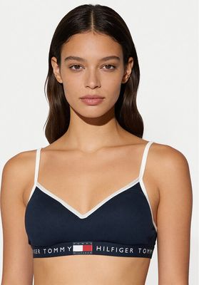Biustonosz sportowy Tommy Hilfiger ze sklepu: MODIVO w kategorii: Biustonosze - zdjęcie WP-EBWP-BKLVO-LN0_0000305773098