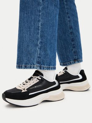 Buty sportowe damskie na wiosnę Tommy Hilfiger ze sklepu: MODIVO w kategorii: Buty sportowe damskie - zdjęcie WP-EBWP-BKLVO-LN0_0000305778055
