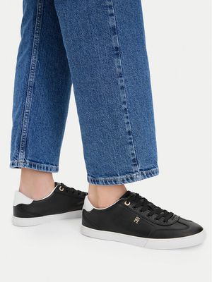 Buty sportowe damskie jesienne Tommy Hilfiger ze sklepu: MODIVO w kategorii: Buty sportowe damskie - zdjęcie WP-EBWP-BKLVO-LN0_0000305778925