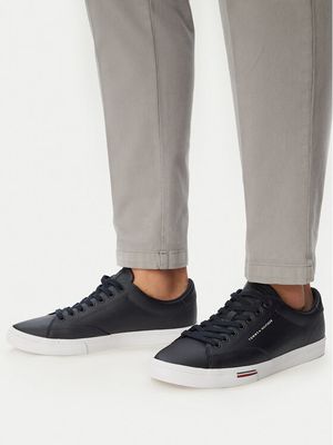 Trampki męskie jesienne Tommy Hilfiger ze sklepu: MODIVO w kategorii: Trampki męskie - zdjęcie WP-EBWP-BKLVO-LN0_0000305781475