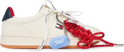 Buty sportowe damskie na wiosnę Tommy Jeans ze sklepu: MODIVO w kategorii: Buty sportowe damskie - zdjęcie WP-EBWP-BKLVO-LN0_0000305783547