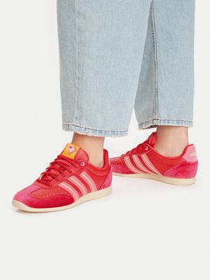 Buty sportowe damskie na wiosnę adidas ze sklepu: MODIVO w kategorii: Buty sportowe damskie - zdjęcie WP-EBWP-BKLVO-LN0_0000305785060