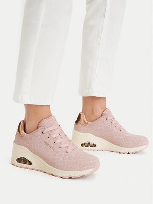 Buty sportowe damskie na wiosnę Skechers ze sklepu: MODIVO w kategorii: Buty sportowe damskie - zdjęcie WP-EBWP-BKLVO-LN0_0000305799319